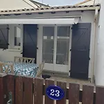 Semesterbostad - Patio - Climatise - Port - Surf *