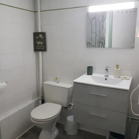 - Patio - Climatise - Port - Surf